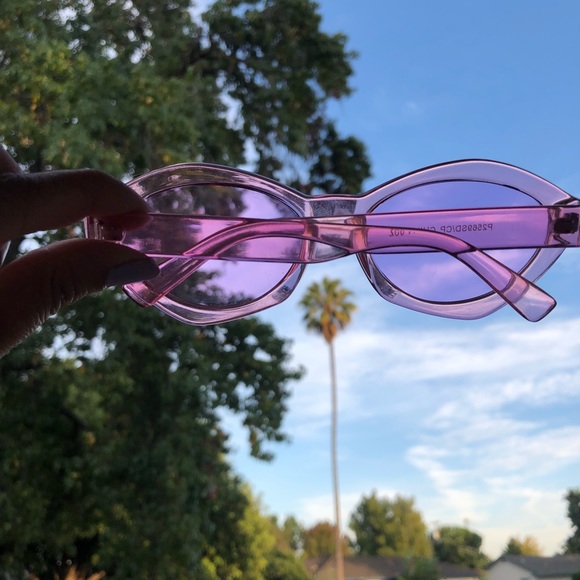 Sunglasses - Picture 3 of 3